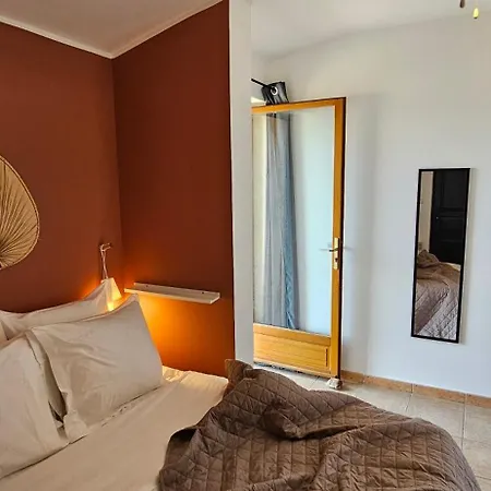 Caseddu T2 N 14, Alba Rossa Avec Piscine Chauffee Serra-di-Ferro (Corsica)