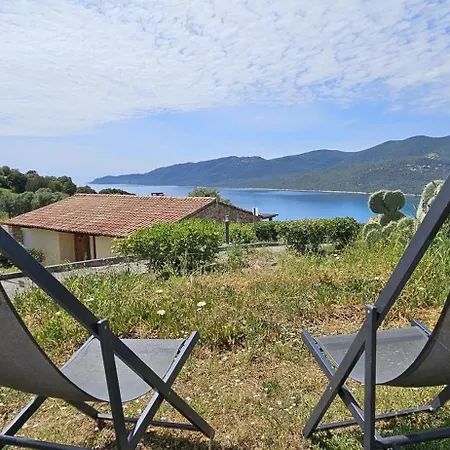 Caseddu T2 N 14, Alba Rossa Avec Piscine Chauffee Serra-di-Ferro (Corsica)